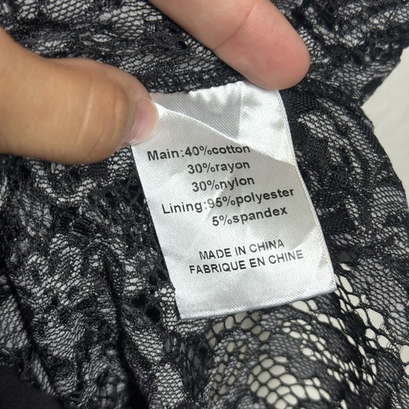 NWT Keepsake Holder Lace Playsuit Size 4 - Picture 6 of 10